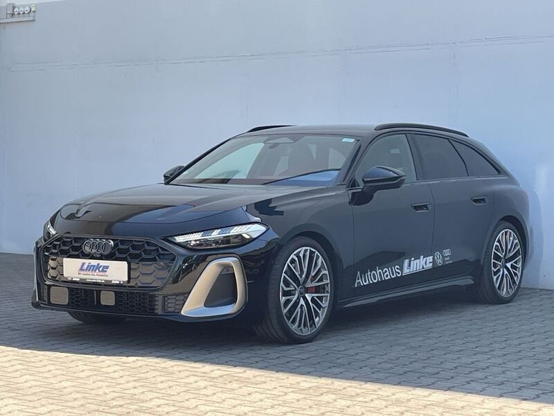 Gebraucht Audi A5 Edition .1 204 PS (150 kW) 2025 Mythosschwarz metallic Coupé