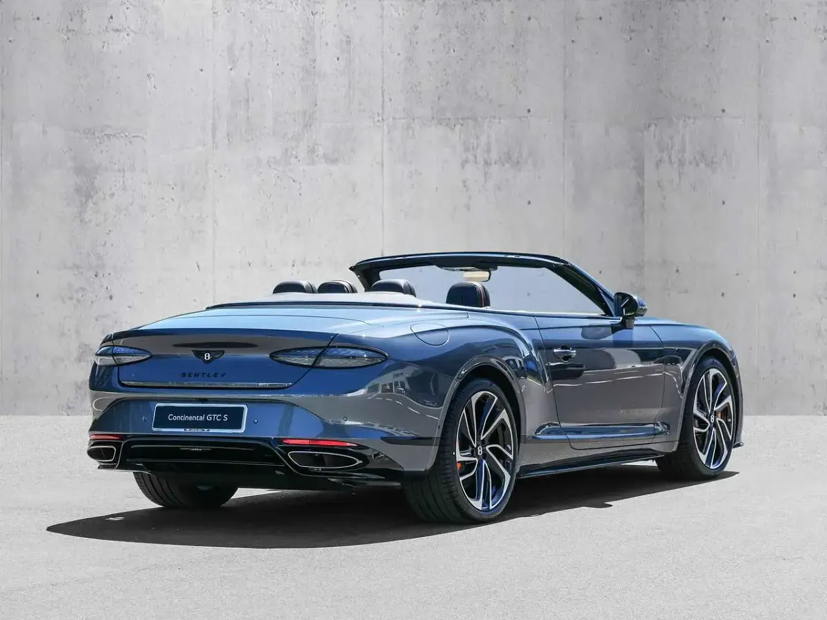 Neu Bentley Continental 680 PS (500 kW) 2026 Thunder Limousine