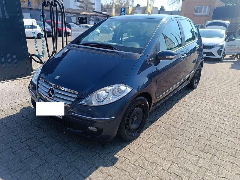 Gebraucht Mercedes A180 Avantgarde 109 PS (80 kW) 2006 Blau Limousine