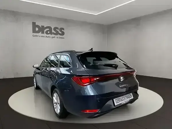 Gebraucht Seat Leon Style 150 PS (110 kW) 2025 Magnetic grau metallic Kombi