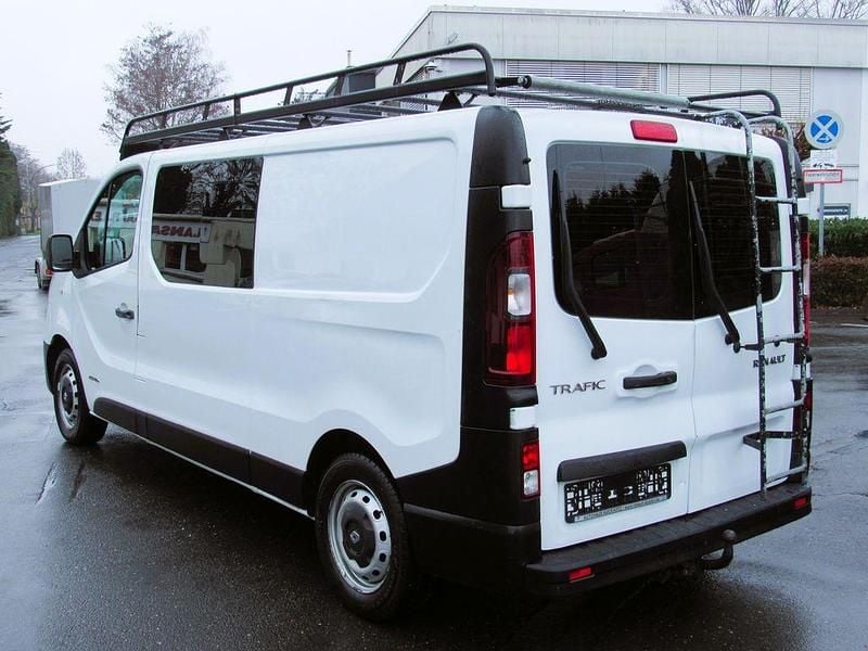 Gebraucht Renault Trafic 140 PS (102 kW) 2016 Weiß Van / Kleinbus