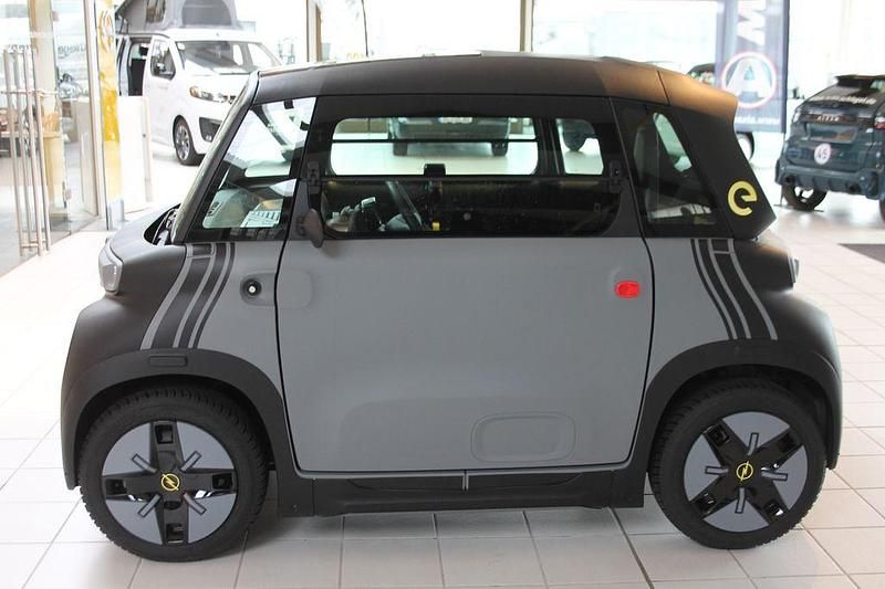 Second-hand Opel Rocks-e Rocks 2024 Gri Hatchback