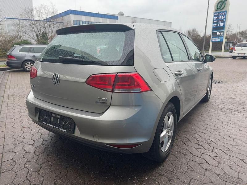 Gebraucht VW Golf VII Trendline 86 PS (63 kW) 2014 Silber Limousine