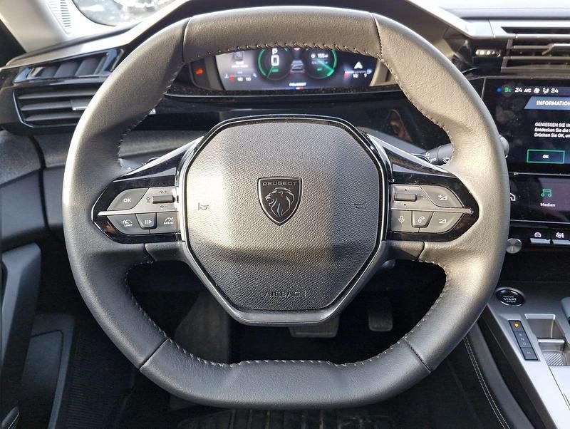 Gebraucht Peugeot 308 SW Allure 131 PS (96 kW) 2024 Weiß metallic Kombi