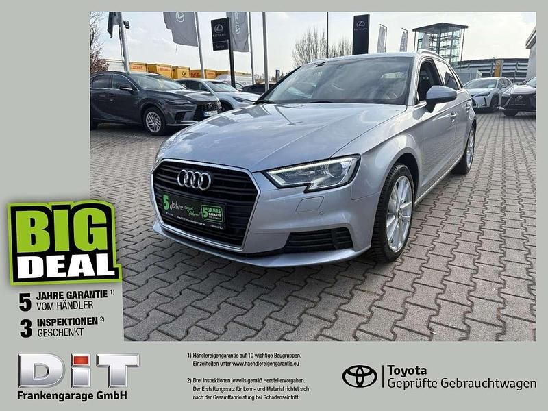 Gebraucht Audi A3 116 PS (85 kW) 2018 Florettsilber metallic Limousine