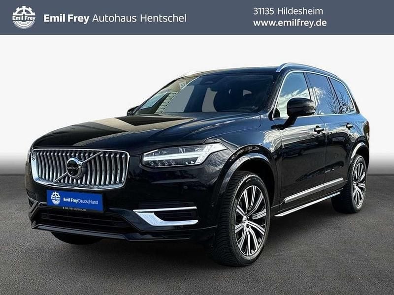 Onyx schwarzmetallic Gebraucht 2024 Volvo XC90 Plus SUV | 57.244 € (Superpreis) - Bild 1/4