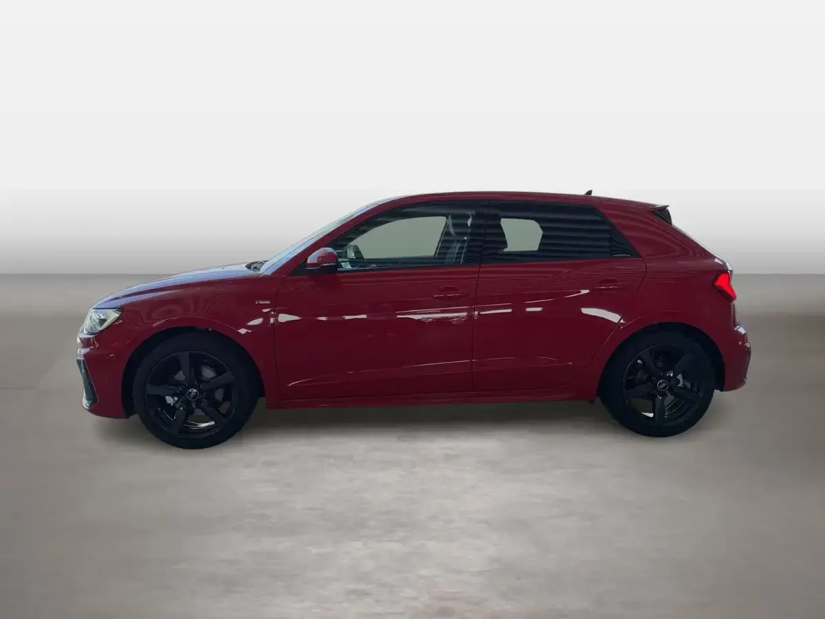 Neu Audi A1 Sportback S-Line 116 PS (85 kW) 2026 Rot Kleinwagen