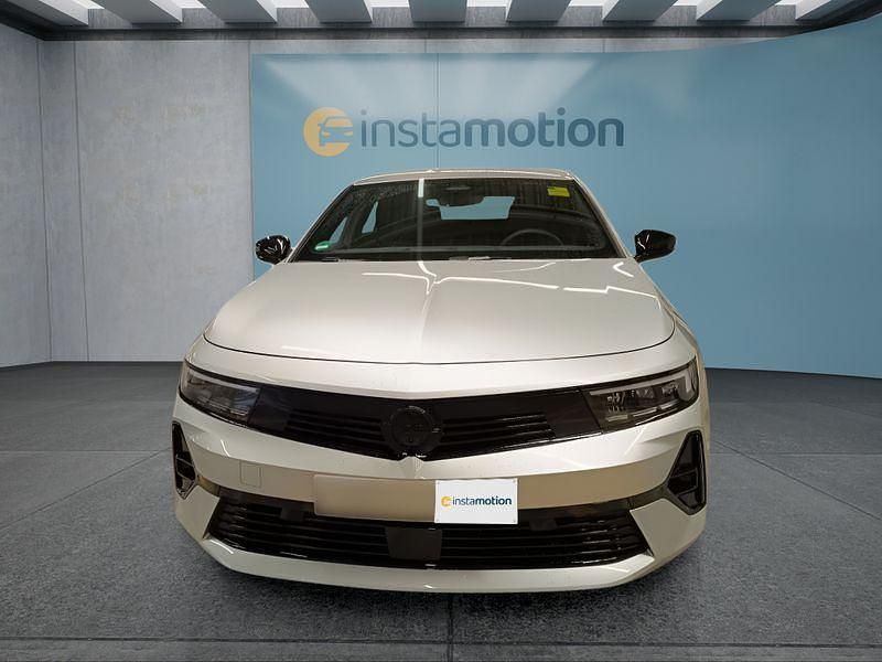 Gebraucht Opel Astra 131 PS (96 kW) 2025 Grau Limousine