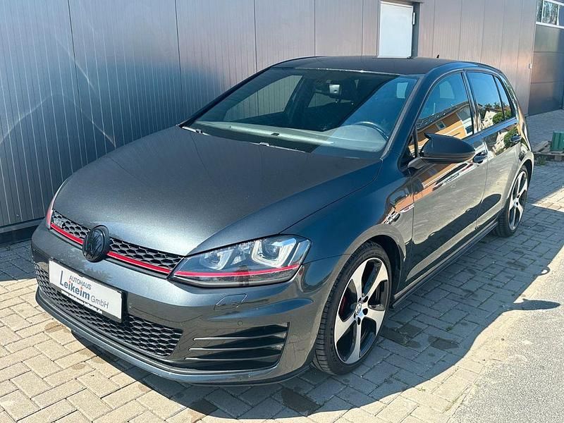Grau Gebraucht 2015 VW Golf GTI Limousine | 13.990 € (Guter Preis) - Bild 1/4