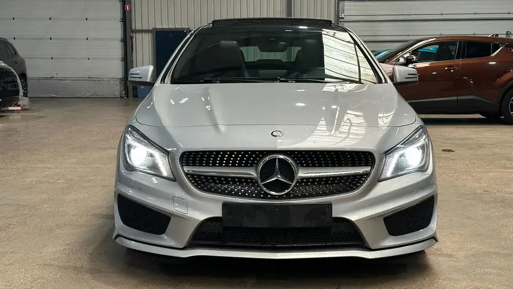 Gebraucht Mercedes CLA200 136 PS (100 kW) 2016 Silber Limousine