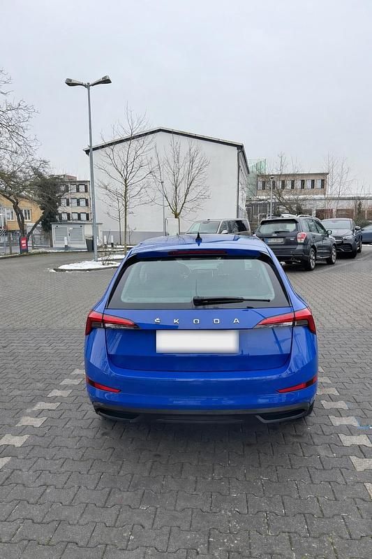 Używany Skoda Scala 116 KM (85 kW) 2020 Niebieski Hatchback