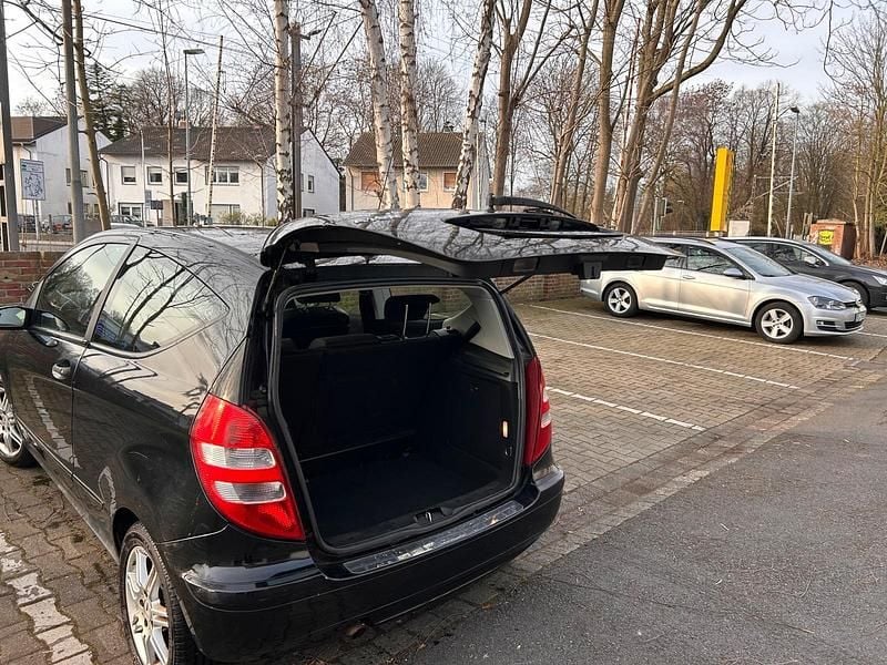 Gebraucht Mercedes A150 70 PS (51 kW) 2006 Schwarz Kleinwagen