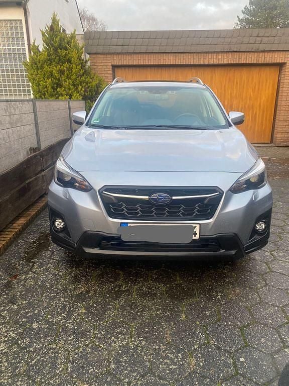 Silber Gebraucht 2019 Subaru XV Exclusive+ SUV | 18.700 € (Fairer Preis) - Bild 1/4