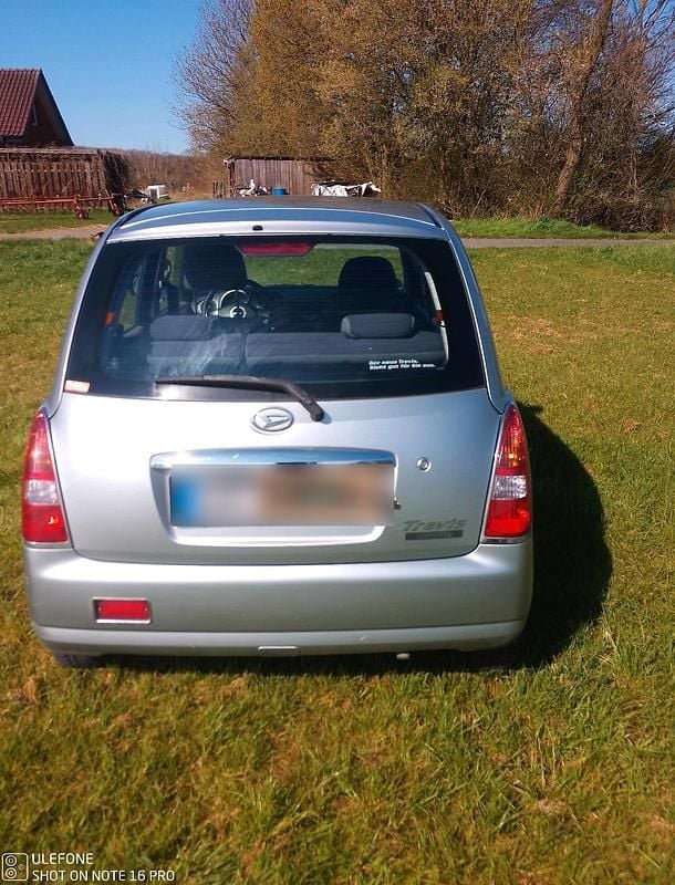 Gebraucht Daihatsu Trevis 58 PS (42 kW) 2007 Silber Kleinwagen
