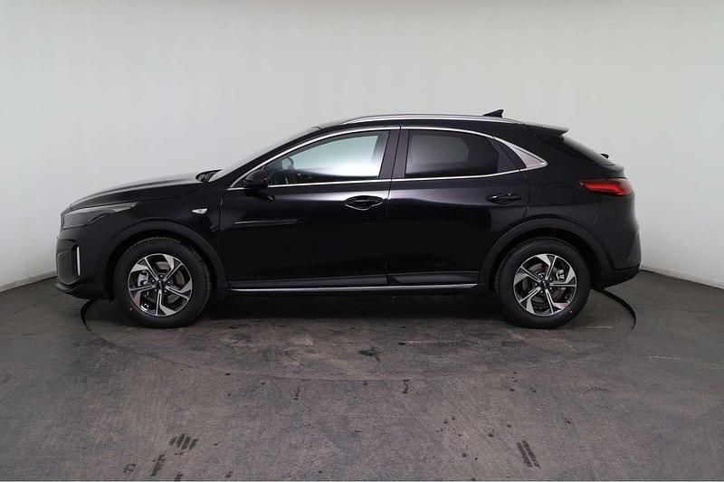 Neu Kia XCeed Vision 150 PS (110 kW) 2026 Schwarz SUV