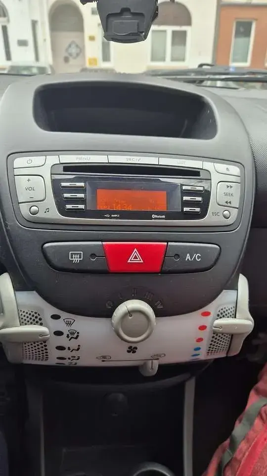 Gebraucht Toyota Aygo Cool 68 PS (50 kW) 2012 Kleinwagen