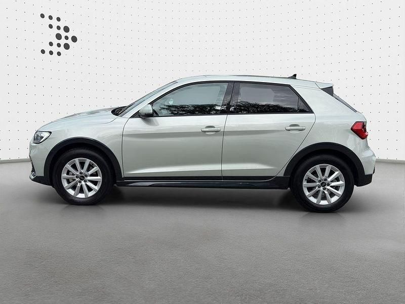 Gebraucht Audi A1 S-Line 110 PS (80 kW) 2023 Tausilber metallic Kleinwagen