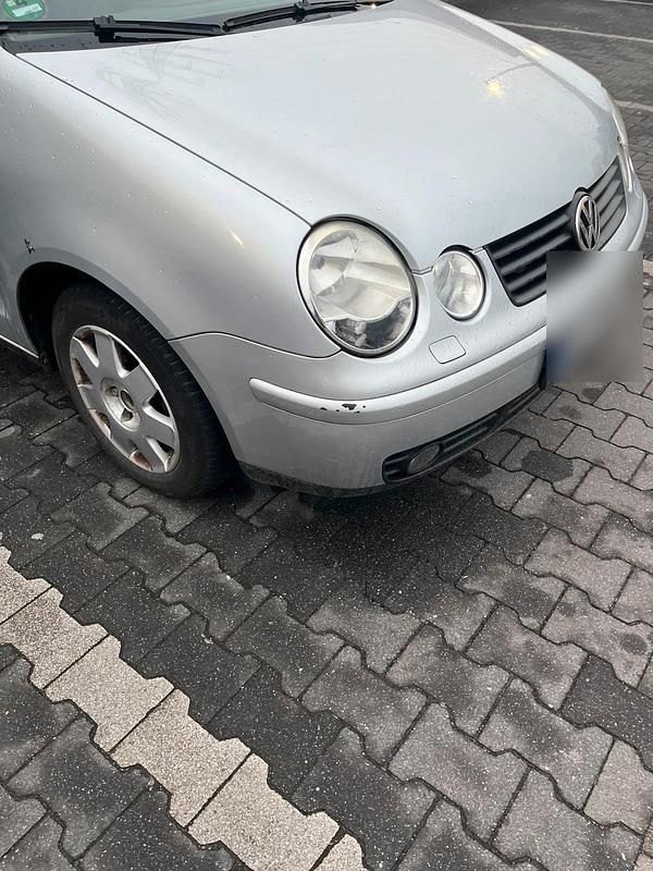 Gebraucht VW Polo 64 PS (47 kW) 2002 Silber Kleinwagen