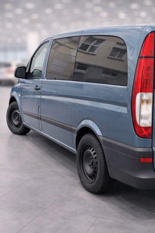 Gebraucht Mercedes Vito 150 PS (110 kW) 2009 Grau Van