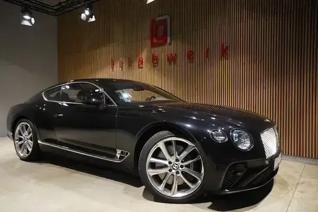 Używany Bentley Continental GT 635 KM (467 kW) 2018 Czarny Coupe