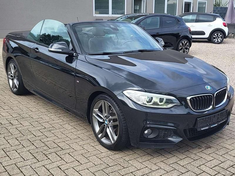 Second-hand BMW 220 190 CP (139 kW) 2015 Negru Cabrio
