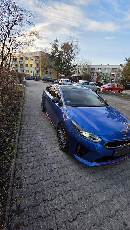 Gebraucht Kia ProCeed GT 204 PS (150 kW) 2019 Blau Kombi