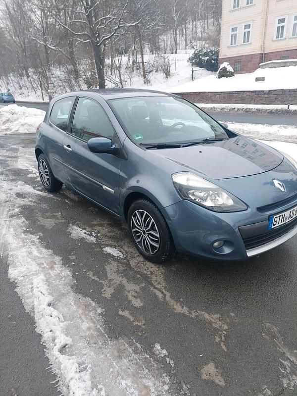 Gebraucht Renault Clio II 75 PS (55 kW) 2009 Blau Limousine
