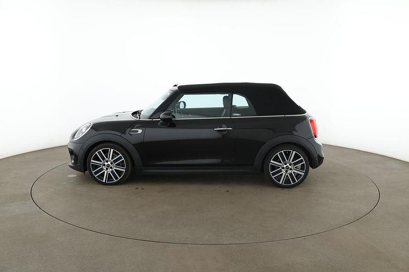 Gebraucht Mini Cooper D Cabriolet 116 PS (85 kW) 2019 Schwarz Cabrio
