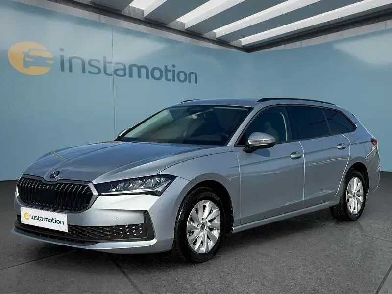 Gebraucht Skoda Superb 150 PS (110 kW) 2024 Andere Kombi