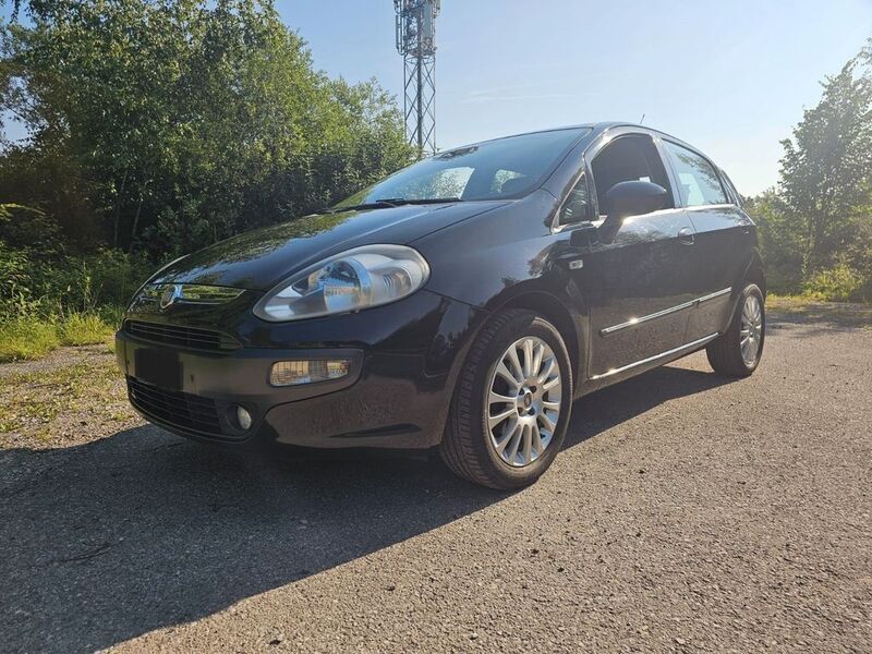Schwarz Gebraucht 2010 Fiat Punto Evo Dynamic Kleinwagen | 2.499 € (Guter Preis) - Bild 1/4