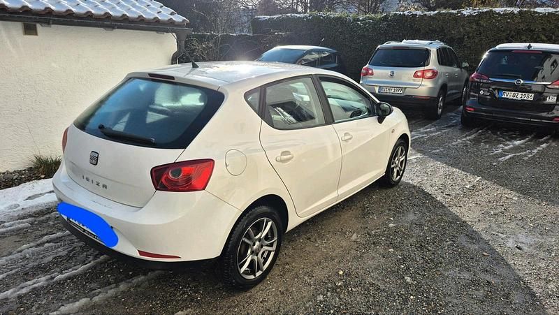 Gebraucht Seat Ibiza 85 PS (62 kW) 2010 Weiß Kleinwagen