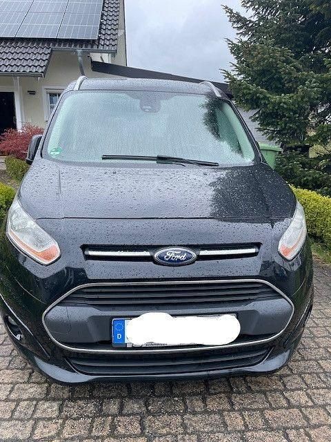 Gebraucht Ford Tourneo Connect Titanium 116 PS (85 kW) 2015 Schwarz Van / Kleinbus