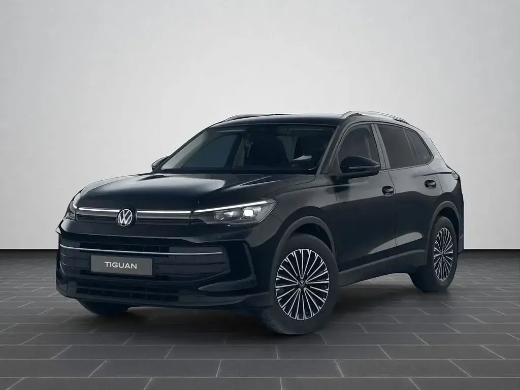 Gebraucht VW Tiguan Goal 131 PS (96 kW) 2025 Grenadillschwarz metallic (metallic) SUV