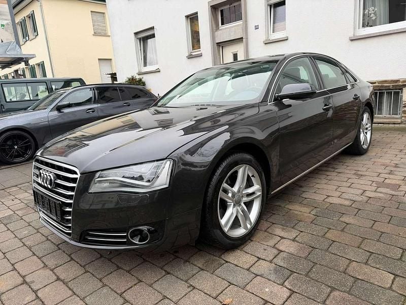 Gebraucht Audi A8 Ambiente 250 PS (183 kW) 2011 Grau Limousine