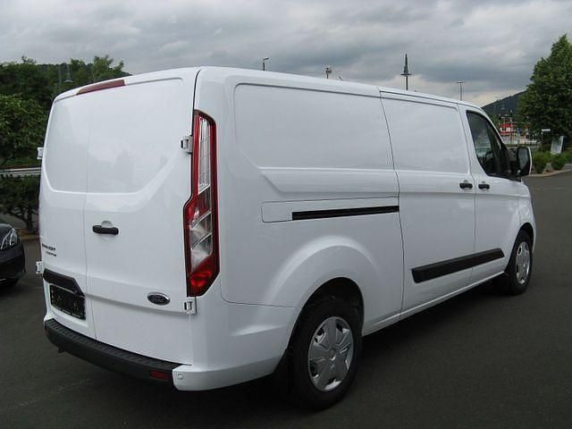 Usata Ford Transit Custom 131 CV (96 kW) 2020 Bianco Monovolume