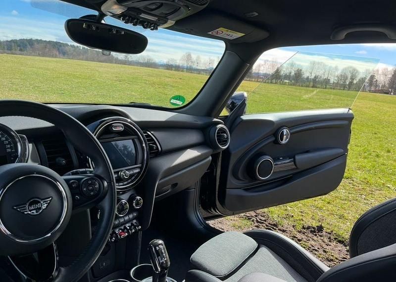 Gebraucht Mini ONE 102 PS (75 kW) 2020 Schwarz Kleinwagen