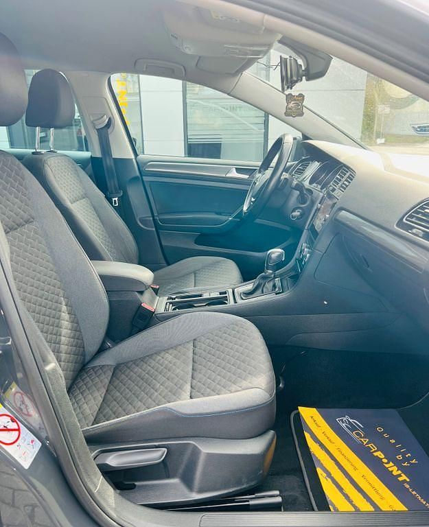 Gebraucht VW Golf VII Join 116 PS (85 kW) 2018 Grau Kombi