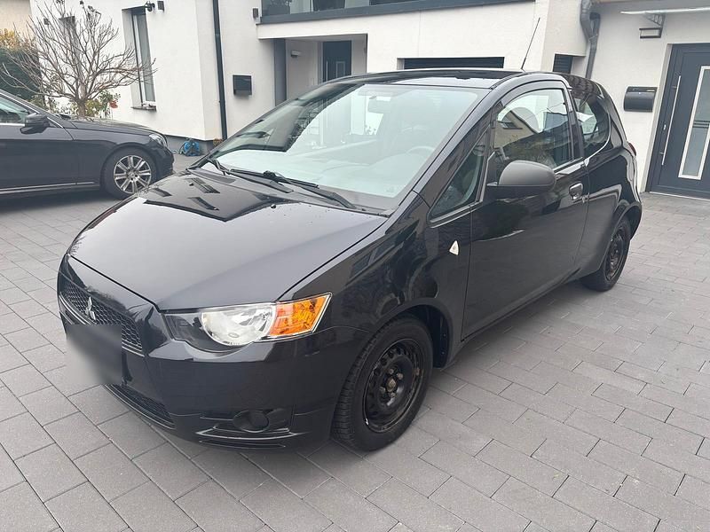 Schwarz Gebraucht 2009 Mitsubishi Colt Kleinwagen | 3.300 € (Fairer Preis) - Bild 1/4