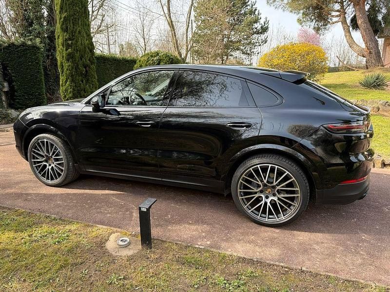 Gebraucht Porsche Cayenne S Chrono 441 PS (324 kW) 2019 Schwarz SUV