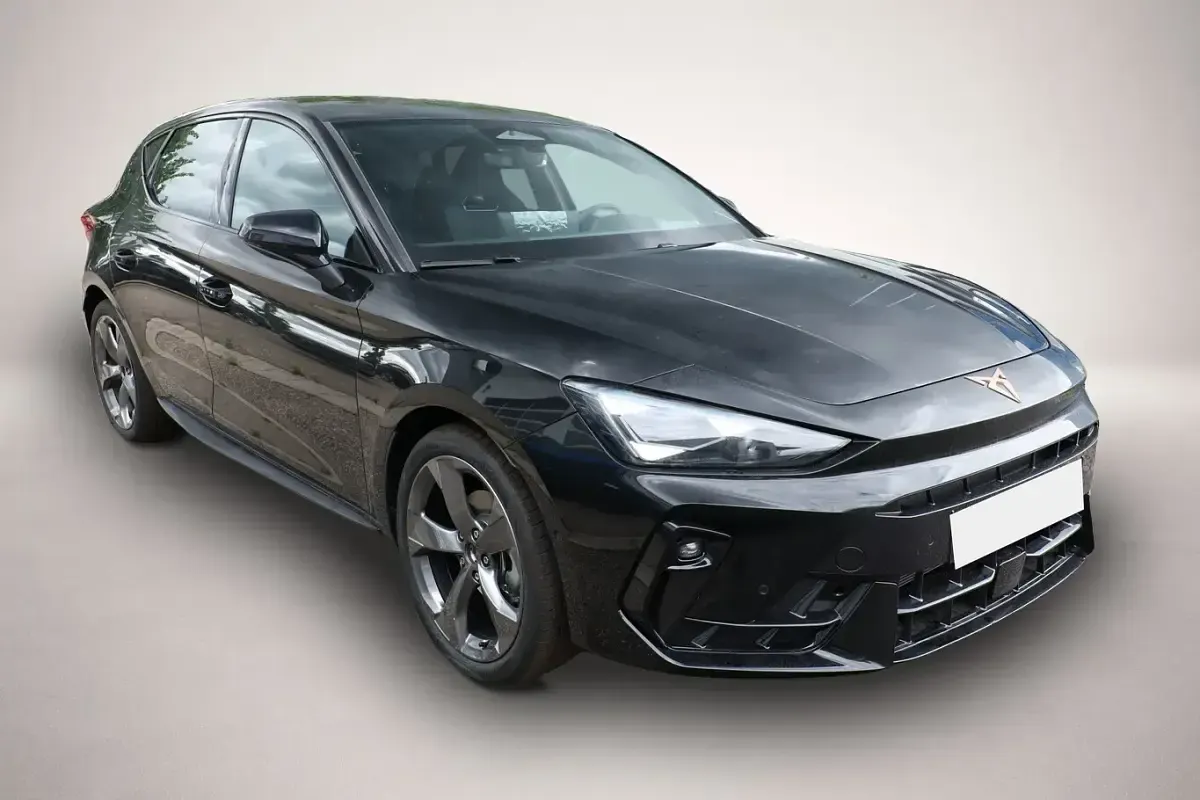 Neu Cupra Leon 150 PS (110 kW) 2026 Schwarz Limousine