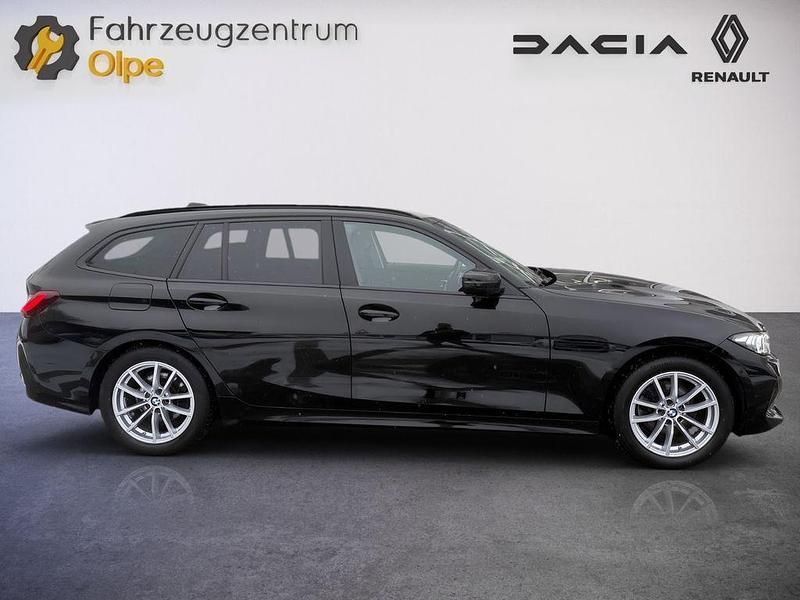 Gebraucht BMW 320 Performance 184 PS (135 kW) 2022 Schwarz Kombi