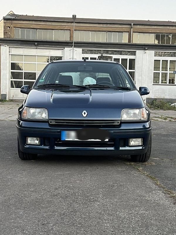 Gebraucht Renault Clio 147 PS (108 kW) 1994 Blau Kleinwagen