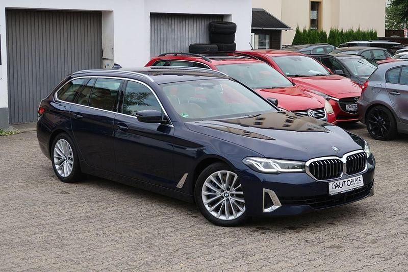 Gebraucht BMW 540 Luxury Line 340 PS (250 kW) 2021 Blau Limousine