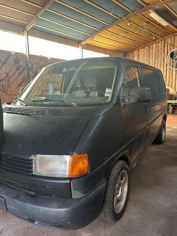 Schwarz Gebraucht 2000 VW T4 Van | 2.800 € (Superpreis) - Bild 1/4