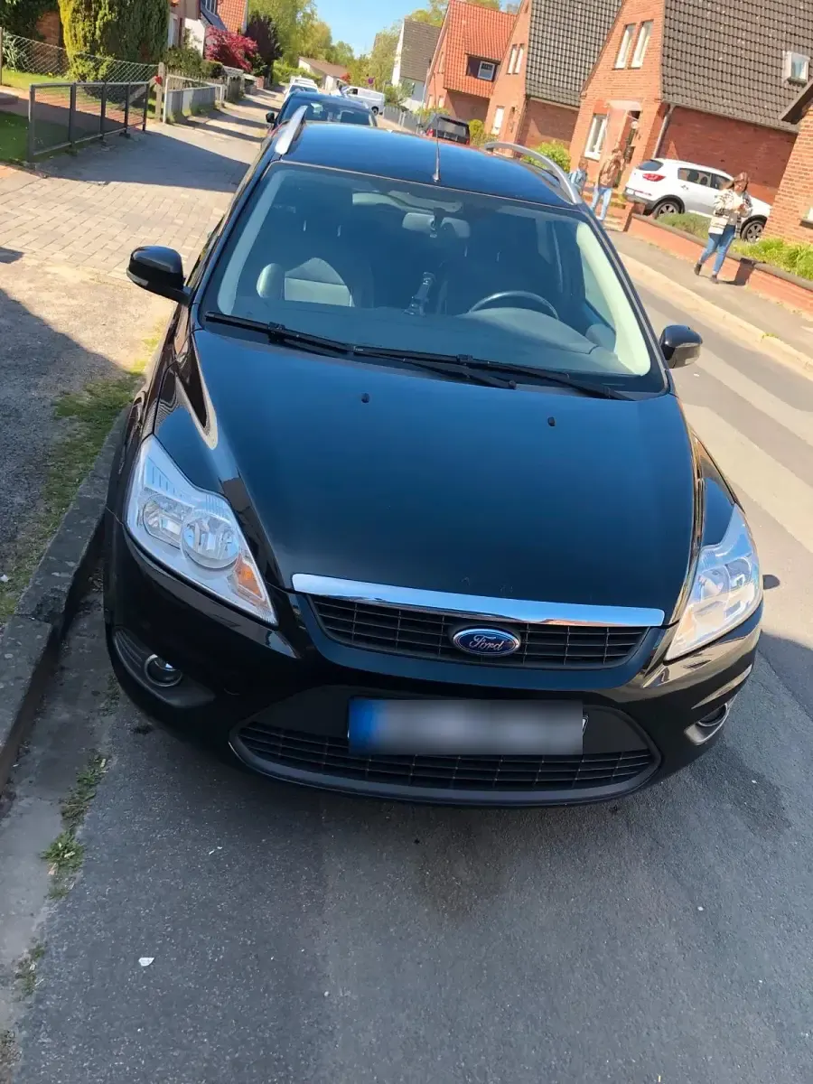 Usata Ford Focus 125 CV (91 kW) 2010 Nero Station wagon