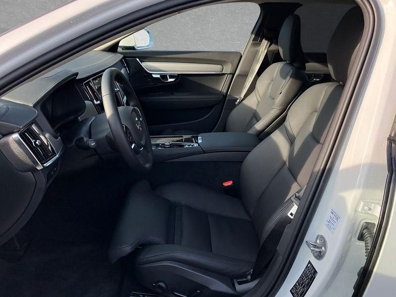 Gebraucht Volvo V90 Plus 349 PS (256 kW) 2025 Crystal weiß perleffekt Kombi
