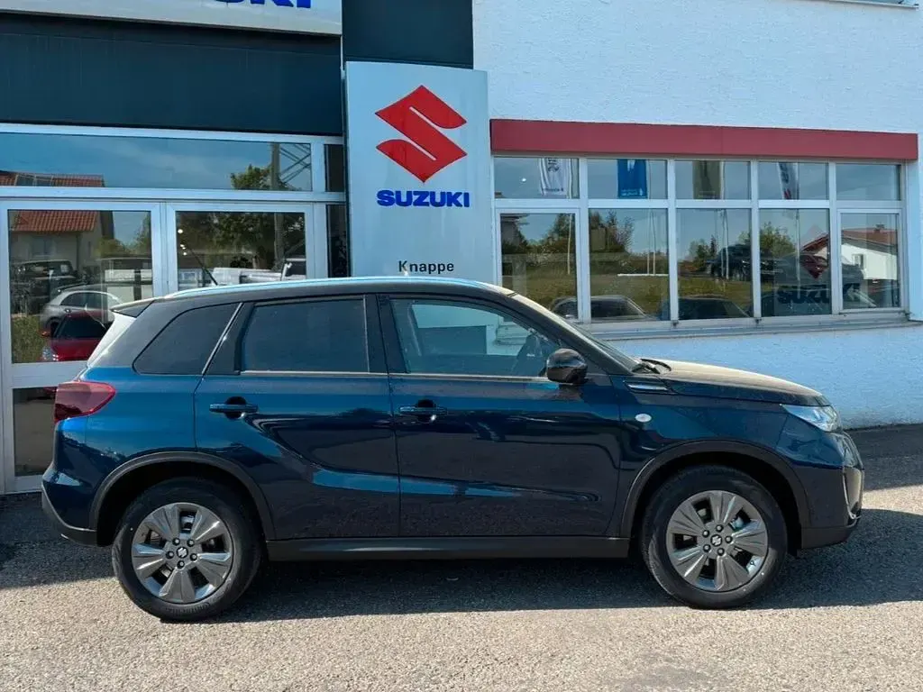 Gebraucht Suzuki Vitara Comfort 110 PS (80 kW) 2026 Blau SUV