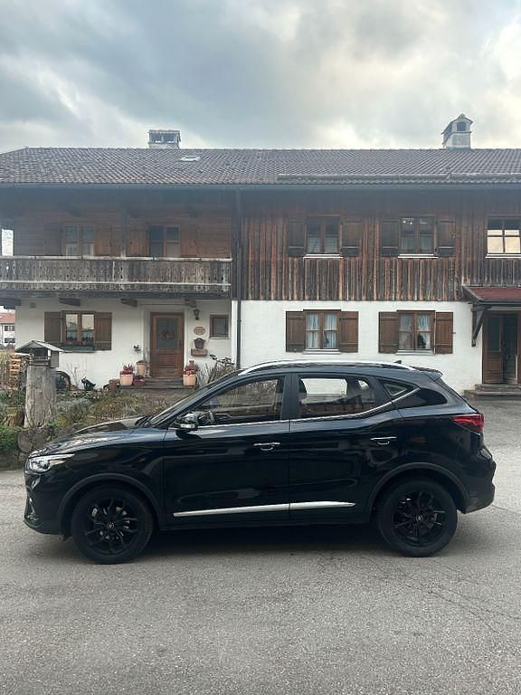 Gebraucht MG ZS Luxury 111 PS (81 kW) 2022 Schwarz SUV