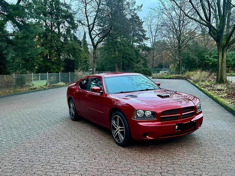 Second-hand Dodge Charger 193 CP (141 kW) 2006 Roșu Berlinǎ