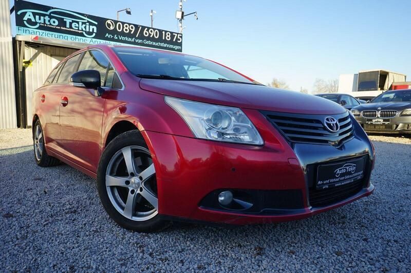 Rot Gebraucht 2011 Toyota Avensis Edition Kombi | 3.490 € (Superpreis) - Bild 1/3